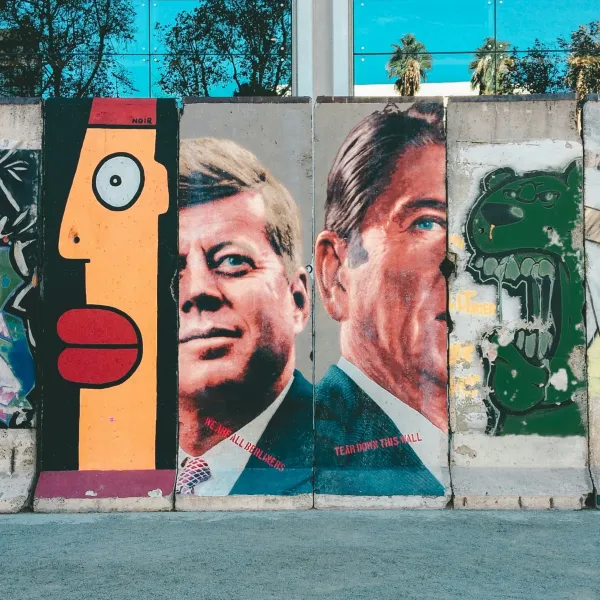 Controlling the narrative